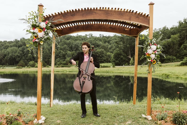 Gallery photo 1 of Diringer Cello