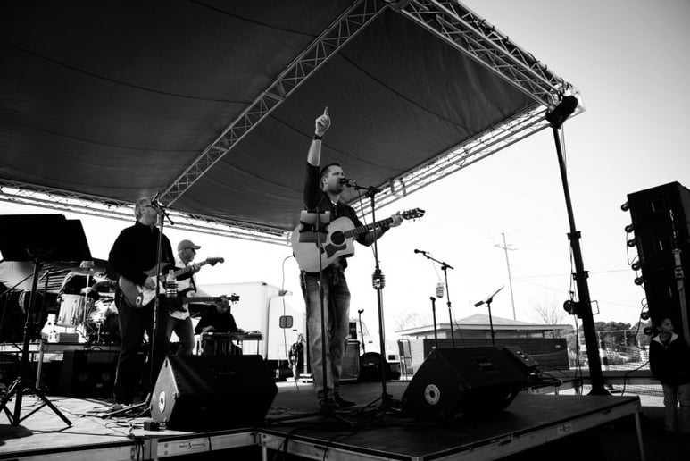 Gallery photo 2 of Jason Stogner Band