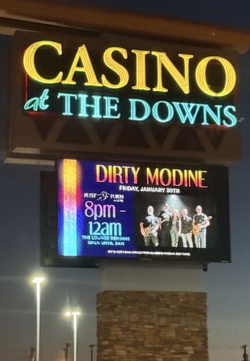 Gallery photo 3 of Dirty Modine