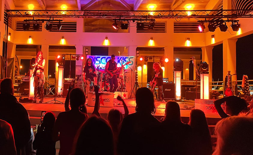 Gallery photo 2 of Disco Kiss | 70's, 80's, 90's, 00's Rock