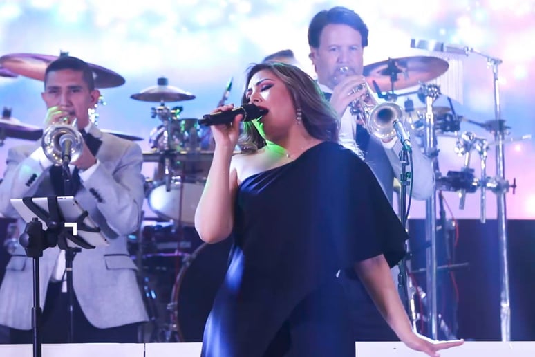 Gallery photo 97 of Divine Grupo Musical