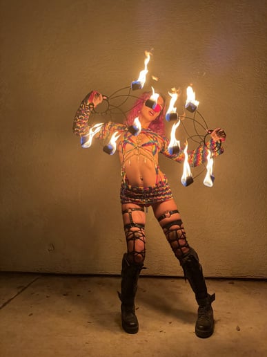 Gallery photo 6 of Divine Luna