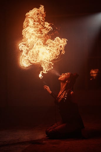Gallery photo 3 of Divine Luna