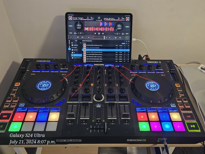 Gallery photo 1 of Diy House Dj