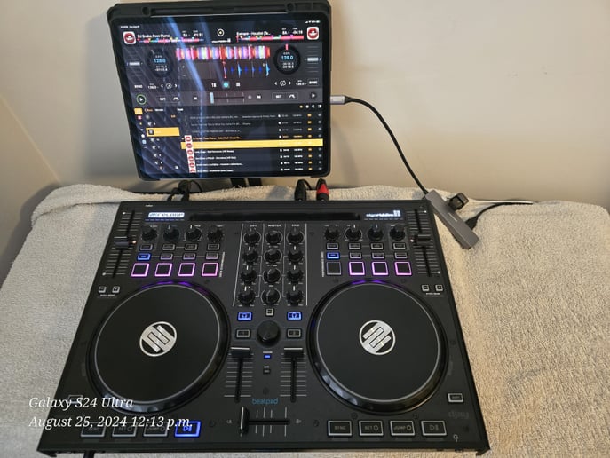 Gallery photo 2 of Diy House Dj