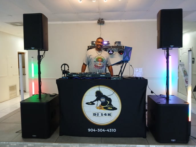Gallery photo 5 of DJ14k