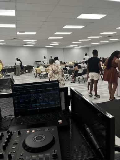 Gallery photo 9 of Dj2x