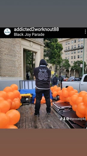 Gallery photo 10 of Dj4q