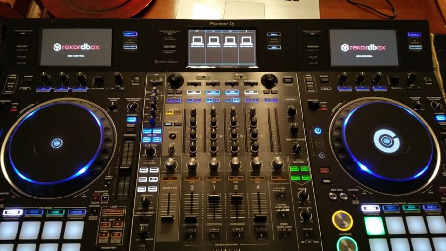Gallery photo 4 of Dj 24