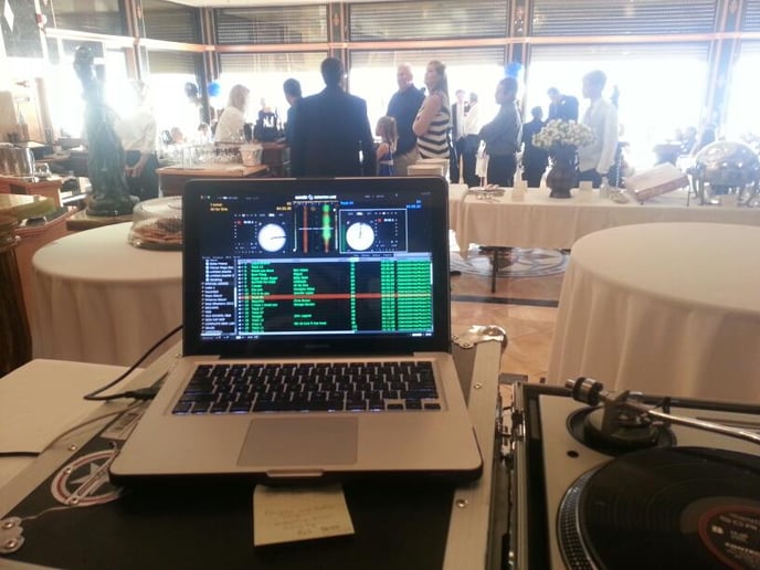 Gallery photo 2 of DJ Abita "Shaistar Music, LLC"