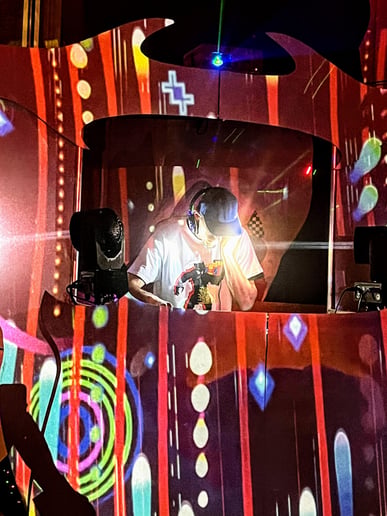 Gallery photo 10 of DJ Afterburner Wedding specialist