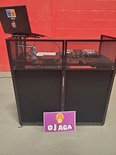Gallery photo 10 of DJ Aga Entertainment