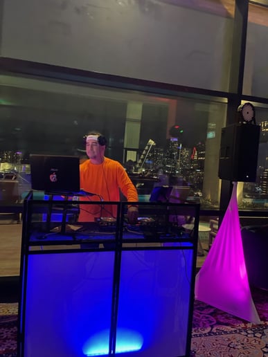 Gallery photo 1 of DJ Aga Entertainment
