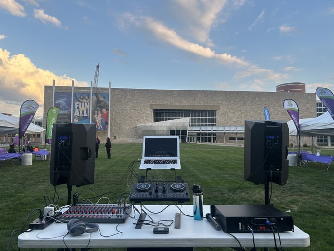 Gallery photo 2 of DJ AGils