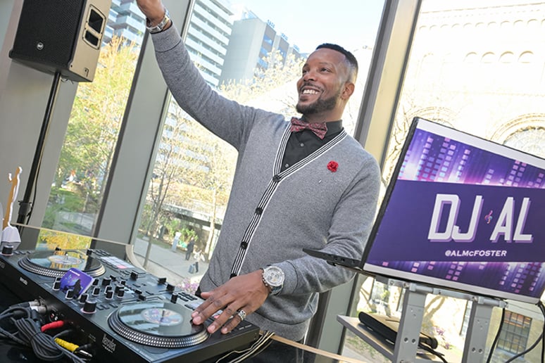 Gallery photo 2 of DJ Al