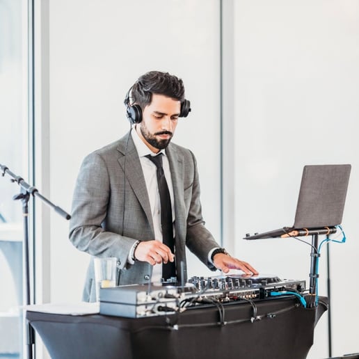 Gallery photo 3 of DJ Alejandro Bilingual Event DJ / MC