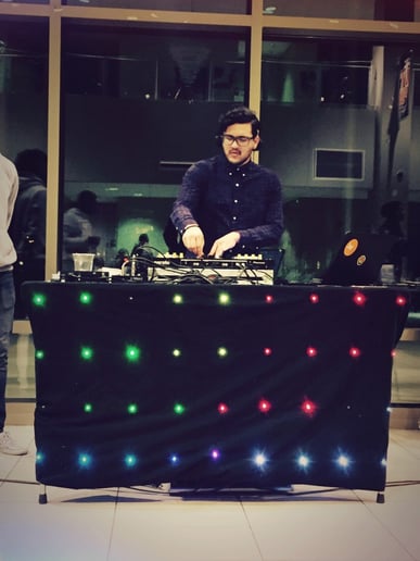 Gallery photo 6 of DJ Alex Shock