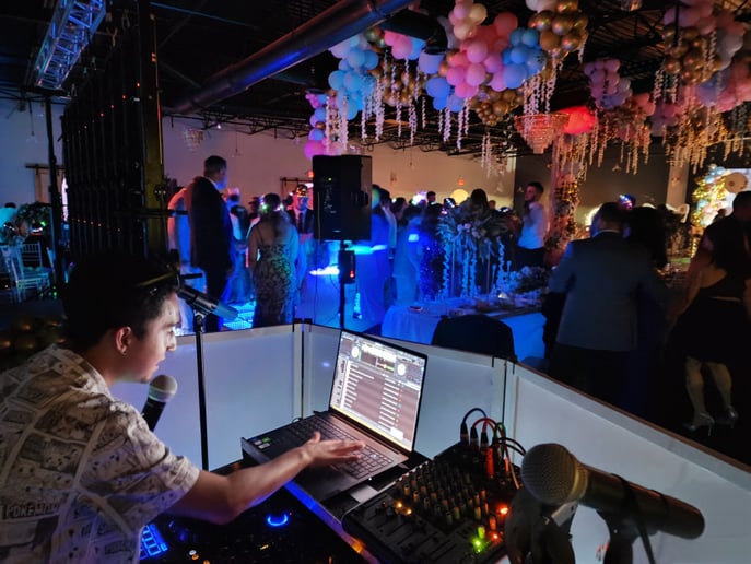 Gallery photo 3 of DJ Alexxxg