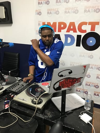 Gallery photo 4 of Dj Alize
