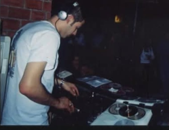 Gallery photo 5 of DJ Angel