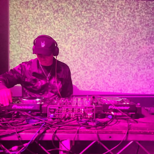 Gallery photo 5 of DJ Anyck