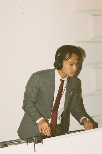 Gallery photo 1 of DJ Anyx