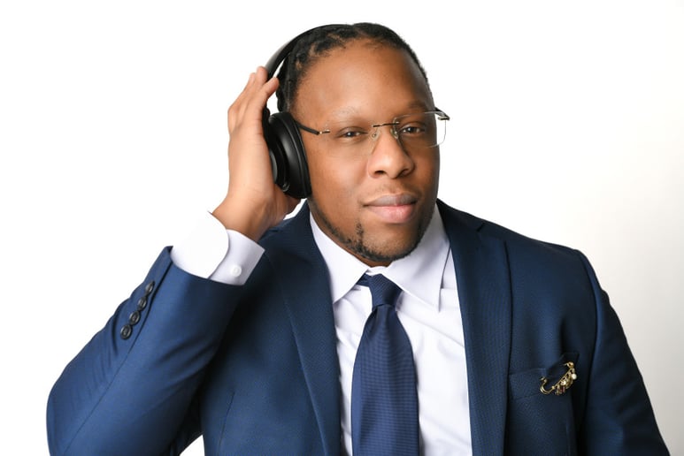 Gallery photo 6 of DJ APlus the Chemist