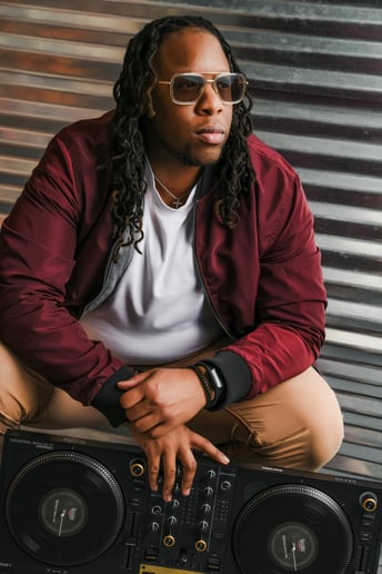 Gallery photo 7 of DJ APlus the Chemist
