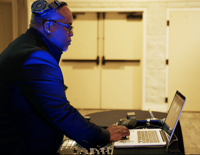 Gallery photo 4 of DJ Armand