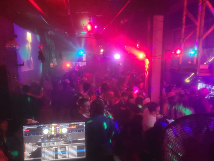 Gallery photo 10 of DJ Armand