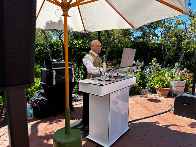 Gallery photo 7 of DJ AyAyRON
