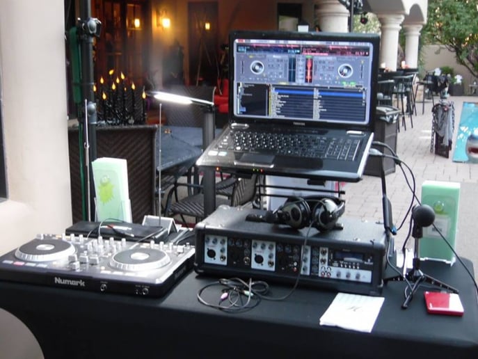 Gallery photo 4 of DJ "B" Mack