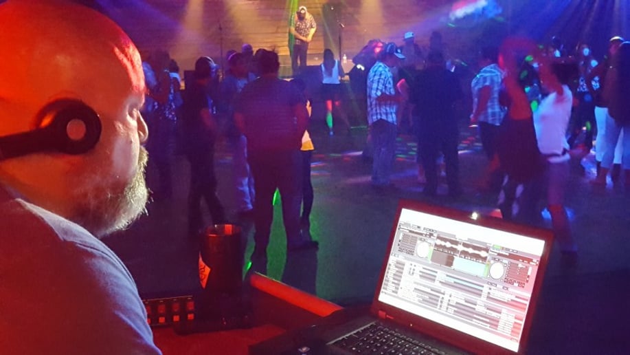 Gallery photo 6 of DJ Bald-E