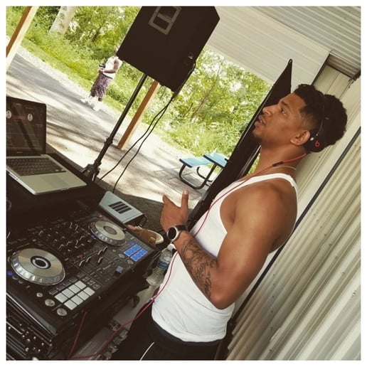 Gallery photo 5 of DJ Bandz