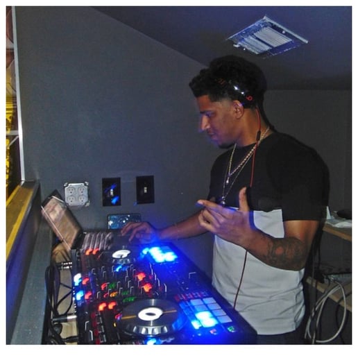Gallery photo 6 of DJ Bandz