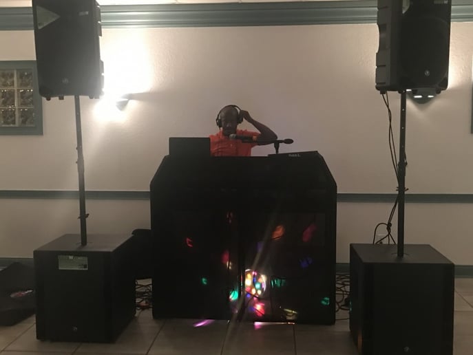 Gallery photo 8 of DJ Banks Services