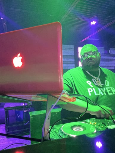 Gallery photo 3 of DJ Big Show