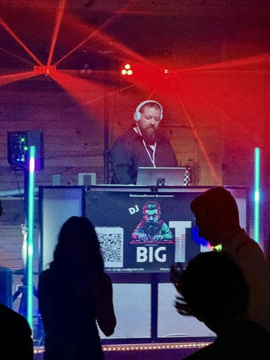 Gallery photo 3 of DJ Big T