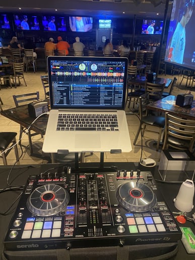 Gallery photo 3 of Dj Blue