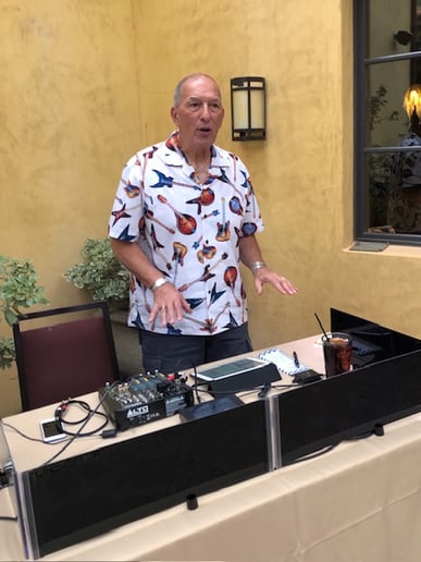 Gallery photo 1 of DJ Bob 4 Fun