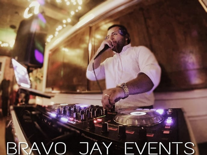 Gallery photo 5 of DJ Bravo Jay