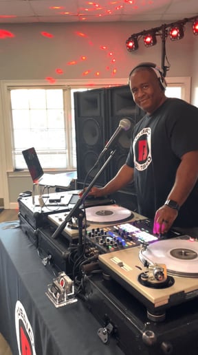 Gallery photo 5 of DJ Brick