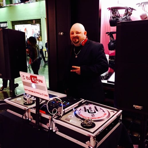 Gallery photo 1 of DJ C-Spin/In The Mix Pro