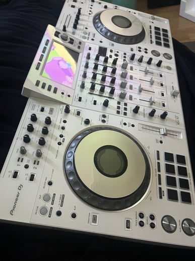 Gallery photo 10 of DJ C-Time