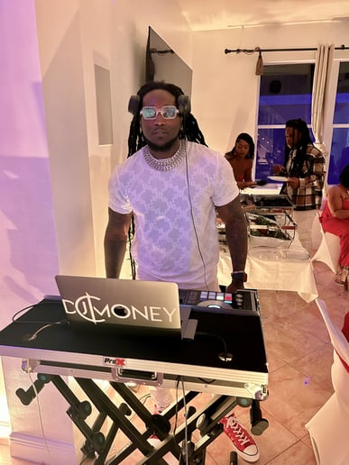 Gallery photo 2 of DJ C Money