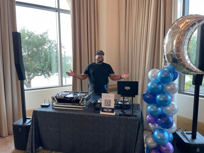 Gallery photo 7 of DJ Calex