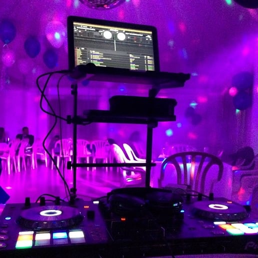 Gallery photo 2 of Dj Candia