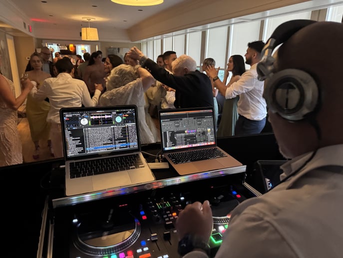 Gallery photo 3 of Dj Carlos Fonseca