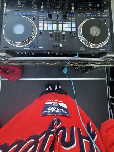 Gallery photo 4 of DJ Cease