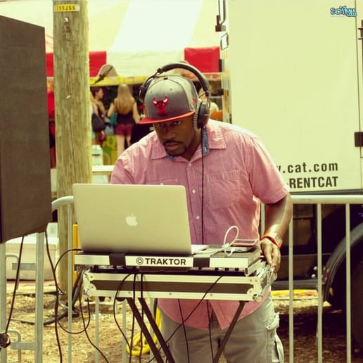 Gallery photo 4 of Fin The DJ